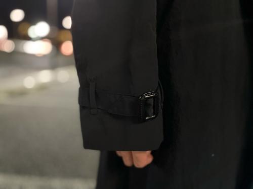 ラ ファーヴォラのベルテッドコート