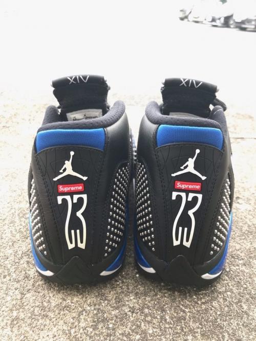 ナイキのAIR JORDAN 1 RETRO 14 SP