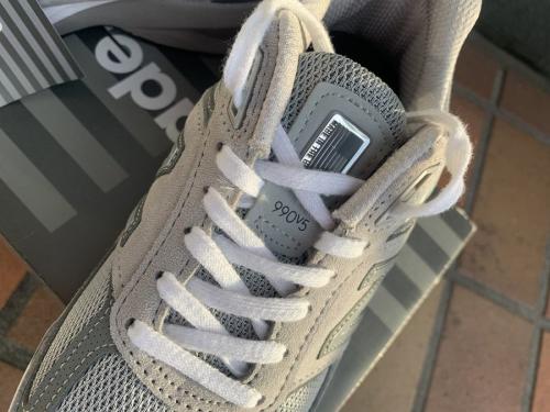 NEW BALANCEのニューバランス