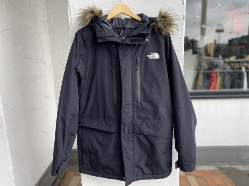 アウトドアブランドのTHE NORTH FACE