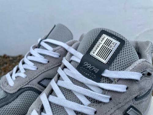 NEW BALANCEのニューバランス