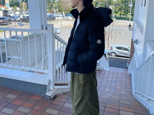 カナダグースのモンジュネーブルダウンジャケット