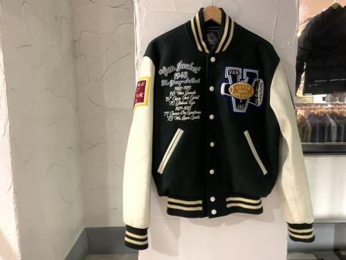 バズリクソンのフルデコスタジャン