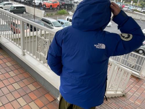 サザンクロスパーカ