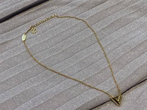 エッセンシャルＶネックレスのレデイース