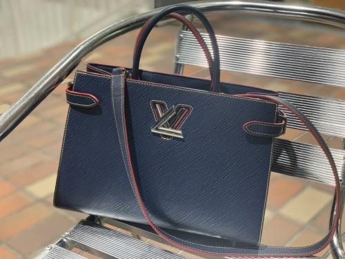 LOUIS VUITTON 　のルイ ヴィトン　