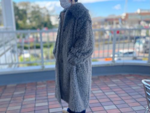 Curly Fur Coatのレディース　カーリファーコート