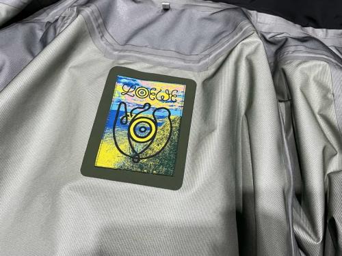 Eye/LOEWE/Natureのアイロエベネイチャー