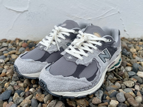 スニーカーのNEW BALANCE