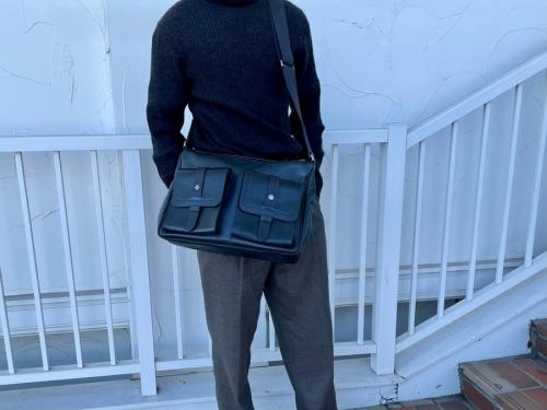 ユタ・ウィチタのメンズ ショルダーバッグ