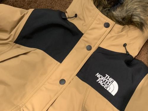 ザノースフェイスのマウンテンダウンコート