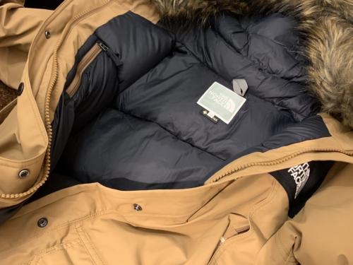 マウンテンダウンコートのレデイース