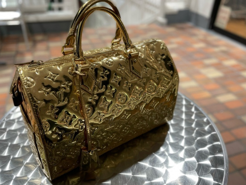 ラグジュアリーブランドのLOUIS VUITTON