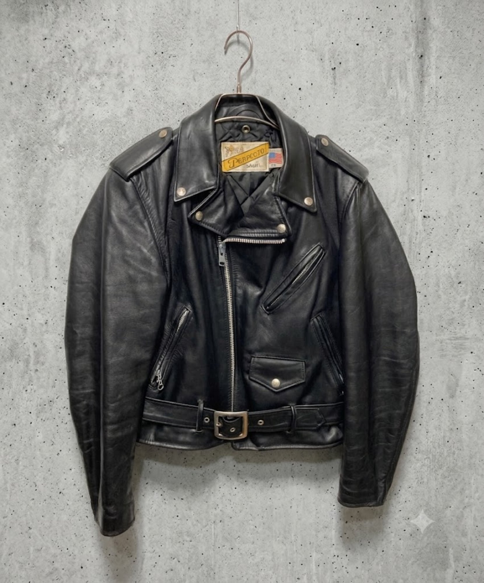 Schott / ショット】618レザーライダースジャケット|男の憧れをまとう