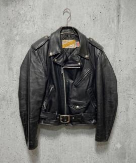 「アメカジブランドのSCHOTT 」