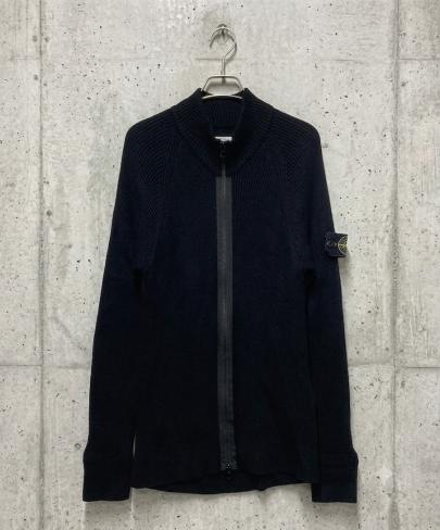 「インポートブランドのSTONE ISLAND 」