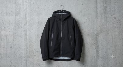 「アウトドアブランドのARC'TERYX 」