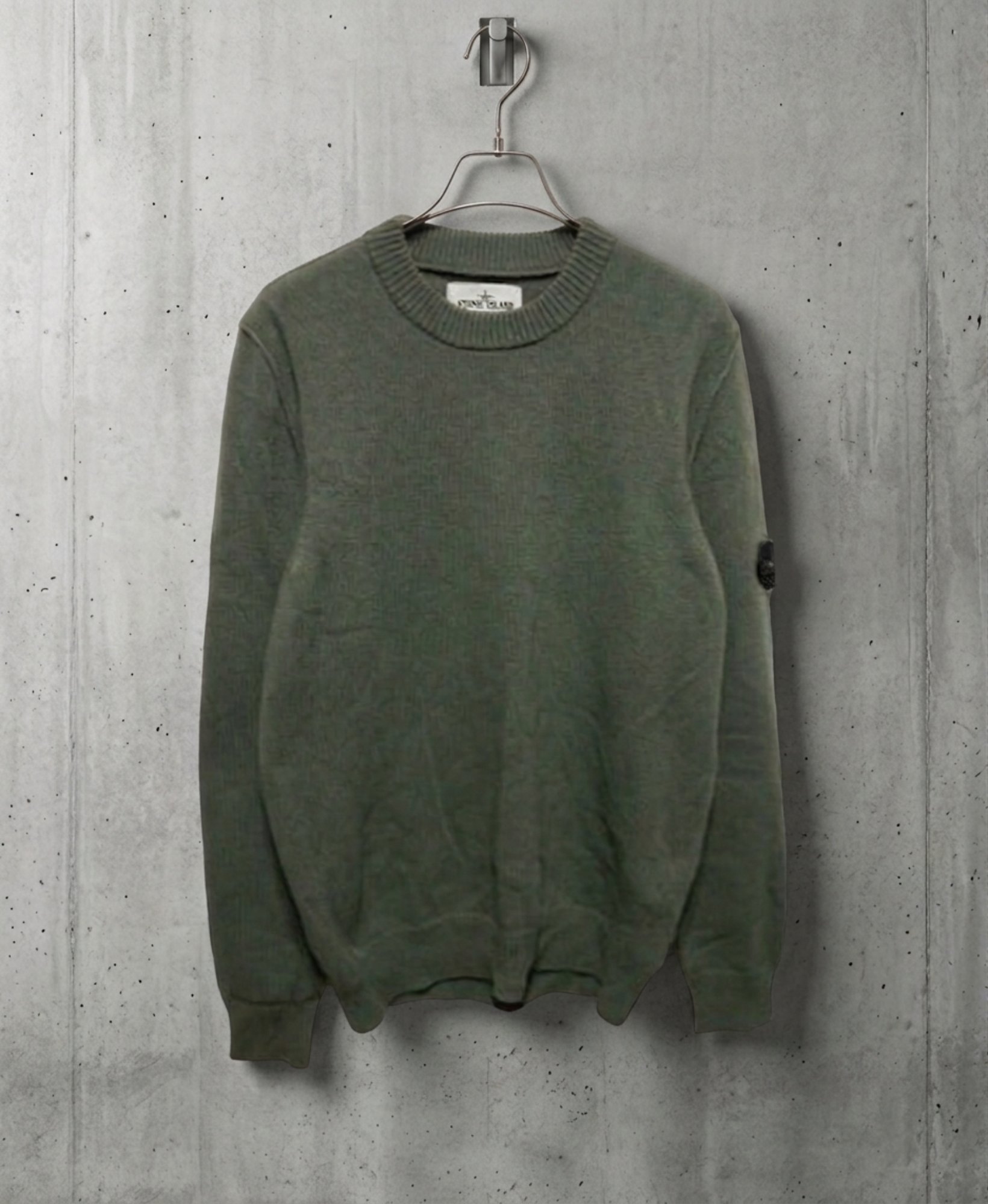 STONE  クルーネックニット オリーブ STONE ISLAND / ストーンアイランド】クルーネックニット | 都会派