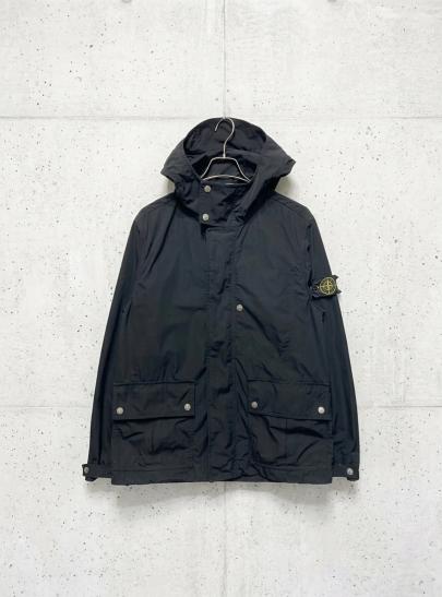 「インポートブランドのSTONE ISLAND 」