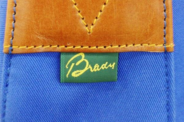 Brady（ブレディ）のショルダーバッグ入荷致しました