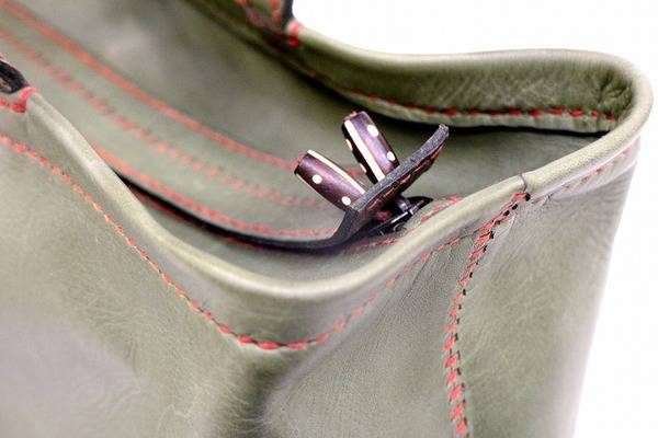 ミラノ発ブランド、HENRY CUIR(アンリークイール)新入荷