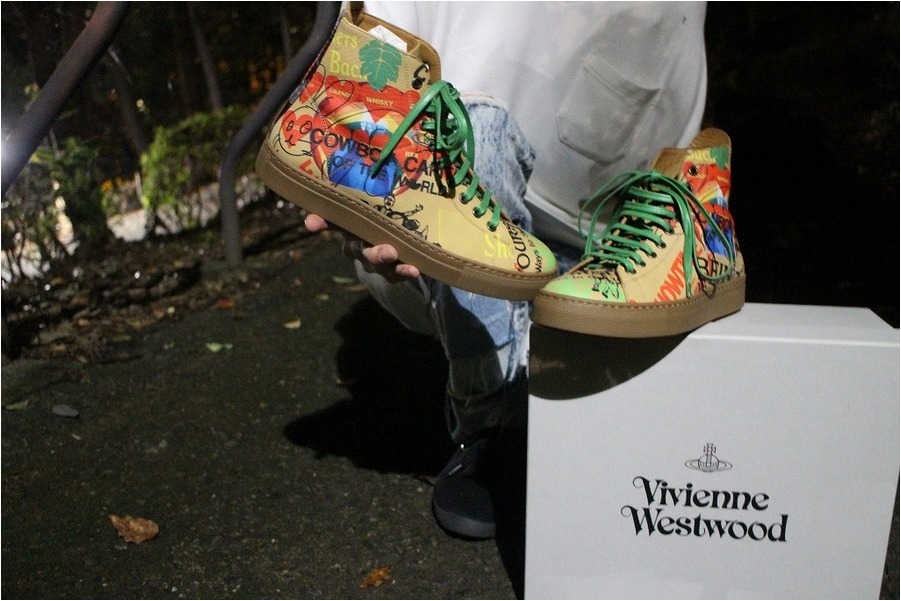Vivienne Westwood/ヴィヴィアン ウエストウッド】ヴィヴィアン