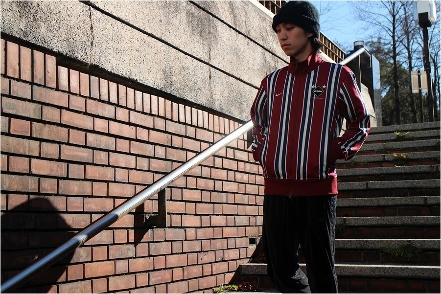 FC REAL BRISTOL/エフシーレアルブリストル】FCRB×NIKEのトラック ...