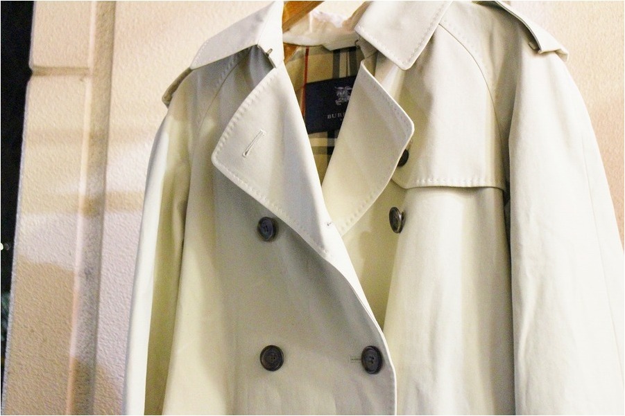 トレンチコート大定番 Burberry London バーバリー ロンドン のトレンチコートが入荷致しました 01 30発行 トレンチコート大定番 Burberry London バーバリー ロンドン のトレンチコートが入荷致しました 01 30発行