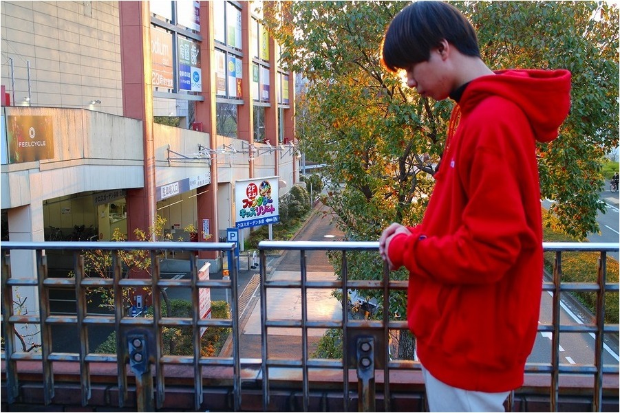 MintCrew×Champion/ミントクルー×チャンピオン】人気のロゴパーカーの