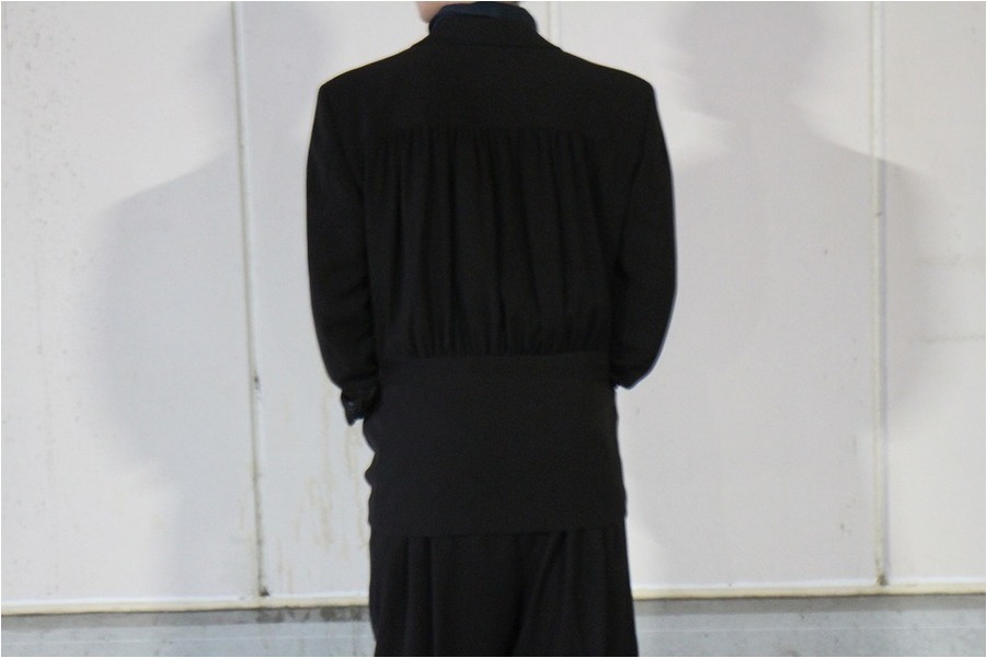 ISSEY MIYAKE(イッセイミヤケ) 80's Tuck slacks タック