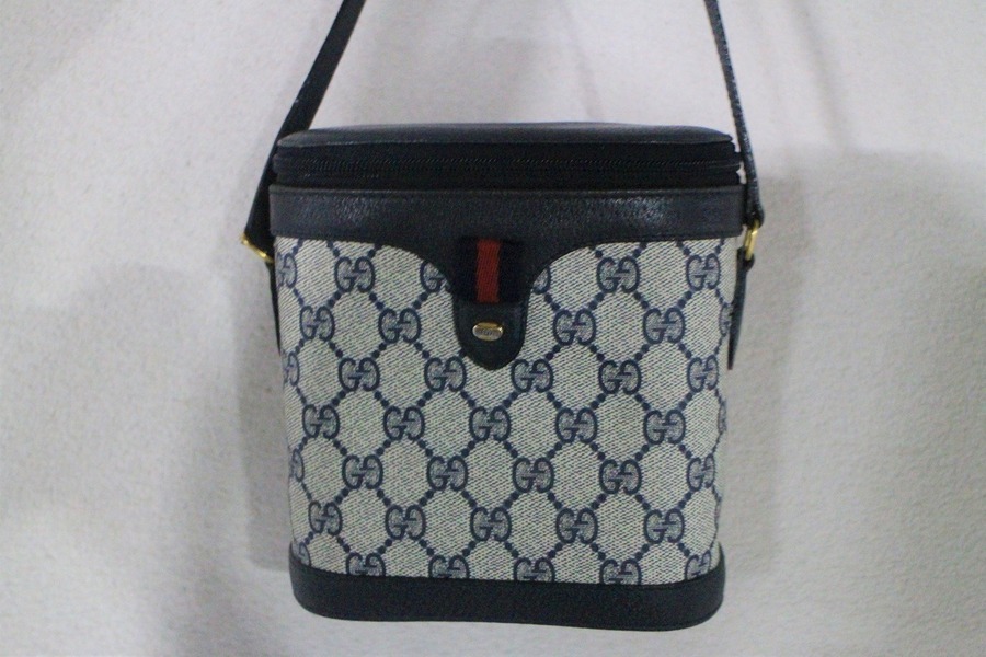 【70s〜80s】オールドグッチ GGスプリーム ショルダーバッグ ヴィンテージ 楽天市場】【バッグ】GUCCI グッチ オールドグッチ GGプラス GG