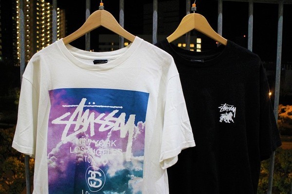 ストリートブランド Stussyステューシー より 定番のプリントロゴtシャツを各種買取入荷致しました 21 04 08発行