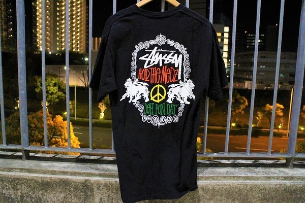 希少 レア STUSSY ステューシー 8ボール プリント Tシャツ