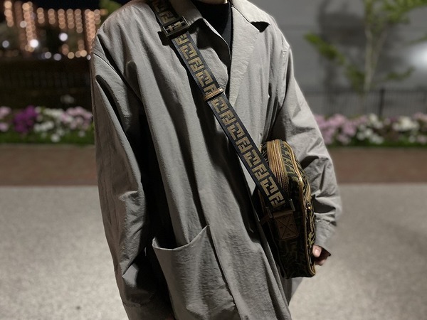 2025新入荷 ラグジュアリーブランド【FENDI/フェンディ】より、ズッカ柄 バッグ