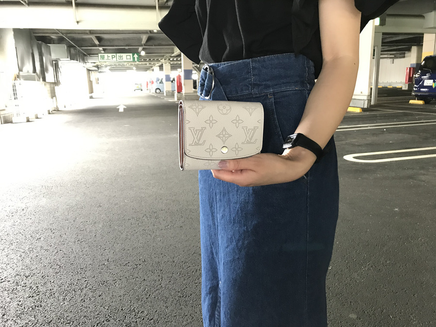 【新品未使用】LOUIS VUITTON  ポルトフォイユ・イリスコンパクト