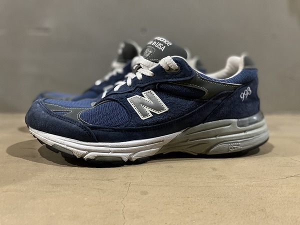 new balance/ニューバランス】より、定番の大人気スニーカー(993