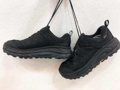 「ラグジュアリーブランドのEngineered Garments × HOKA ONE ONE 」