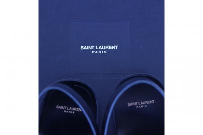 「ラグジュアリーブランドのSAINT LAURENT 」