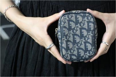 「インポートブランドのChristian Dior 」