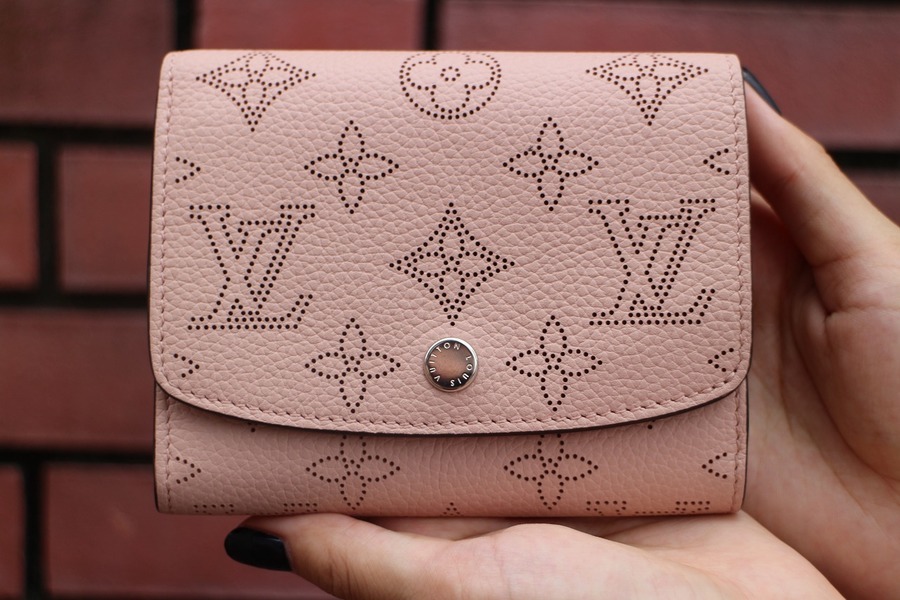 LOUIS VUITTON/ルイヴィトン】〈ポルトフォイユ・イリス
