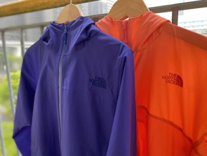 「アウトドアブランドのTHE NORTH FACE 」