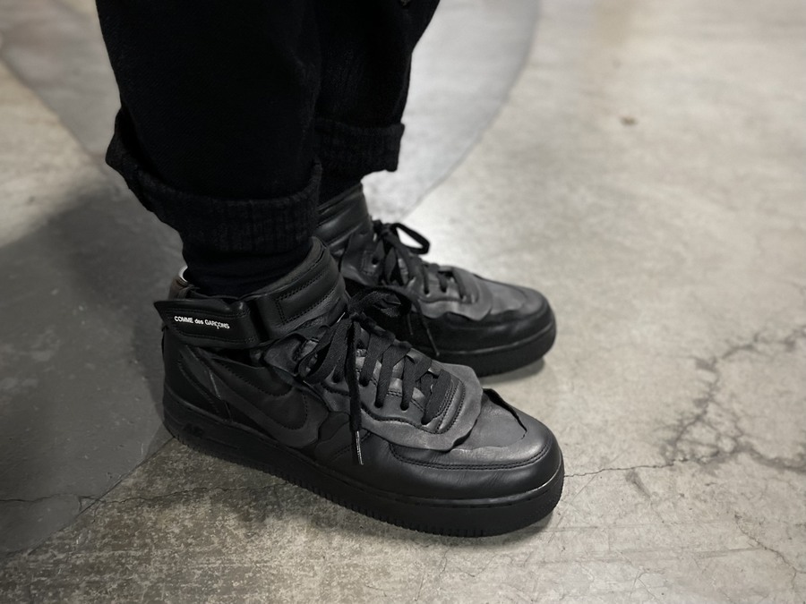 ドメスティックブランド【COMME des GARCONS/コムデギャルソン】×【NIKE/ナイキ】より、2020A/W Air Force 1  Mid を買取入荷いたしました。[2021.11.14発行]