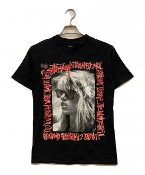 「ストリートブランドのstussy 」