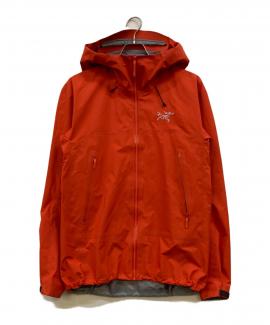「アウトドアブランドのARC'TERYX 」
