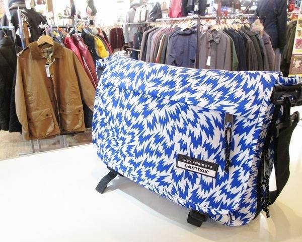 EASTPAK ELEY KISHIMOTO メッセンジャーバッグ EASTPAK×ELEY KISHIMOTO(イーストパック×イーリー キシモト