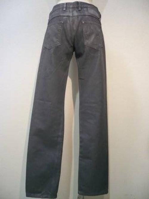 NEILBARRETT（ニールバレット）のコーティングデニムを入荷