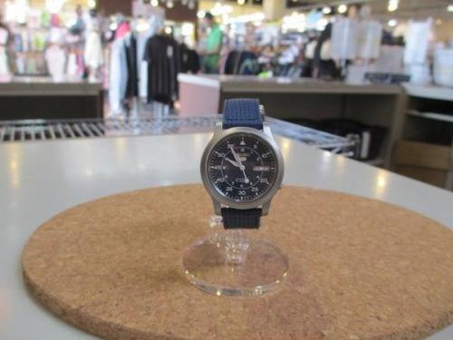 アクセサリー・小物の腕時計