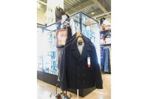 メンズのトップス