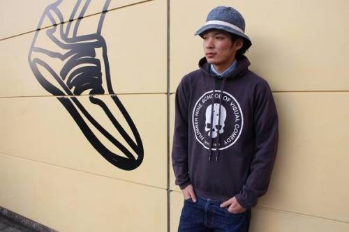 メンズのトップス