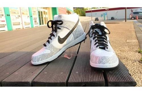 スニーカーのNIKE